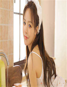 美女直播脱衣