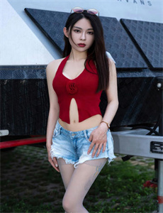 她喜欢的是