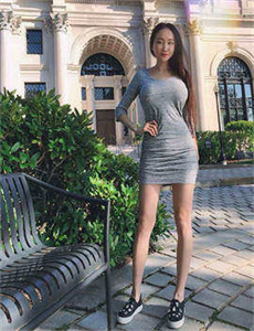 乳尖乱颤娇喘连连A片在线观看